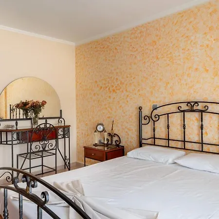 Apartment Pavlos